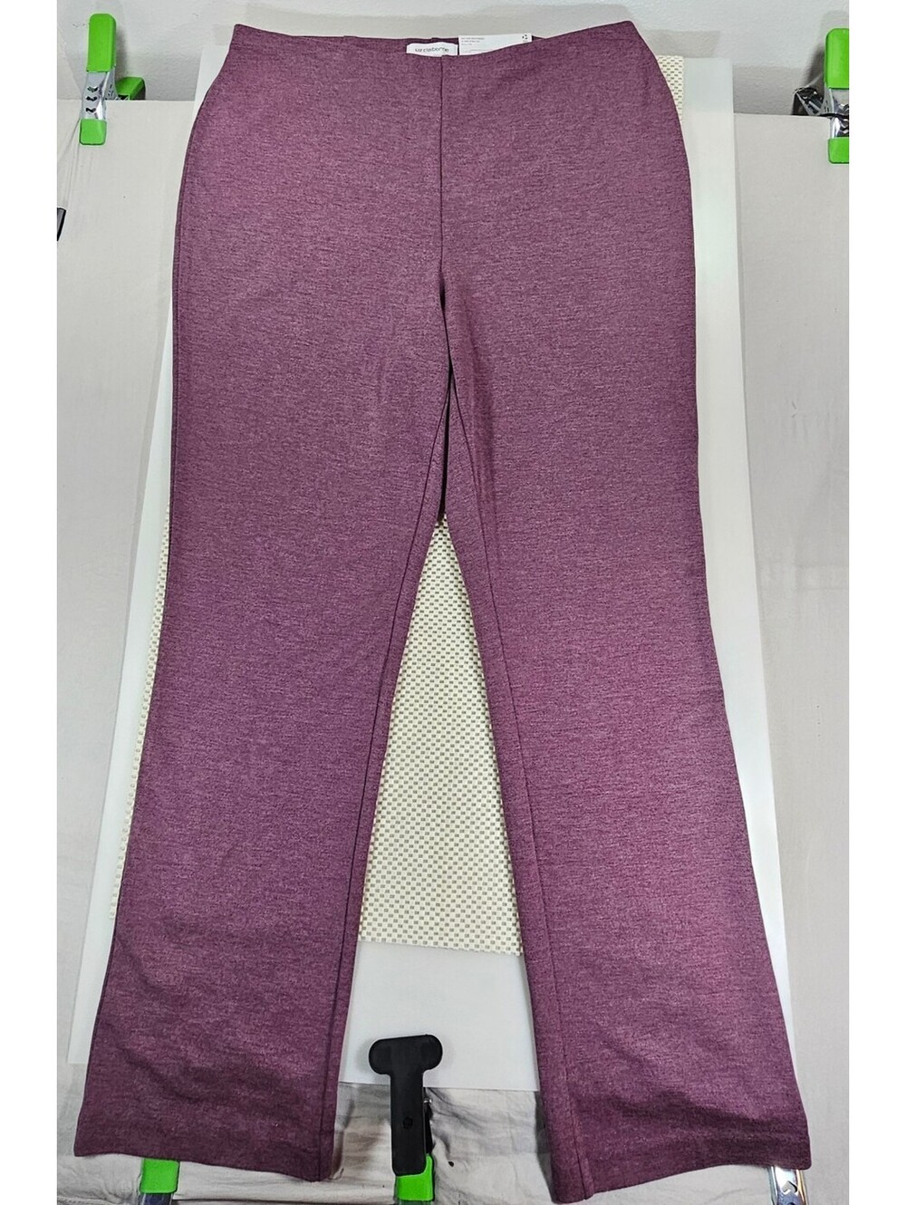 Liz Claiborne Alexis Eggplant Pull-On Pants XL.  NWT